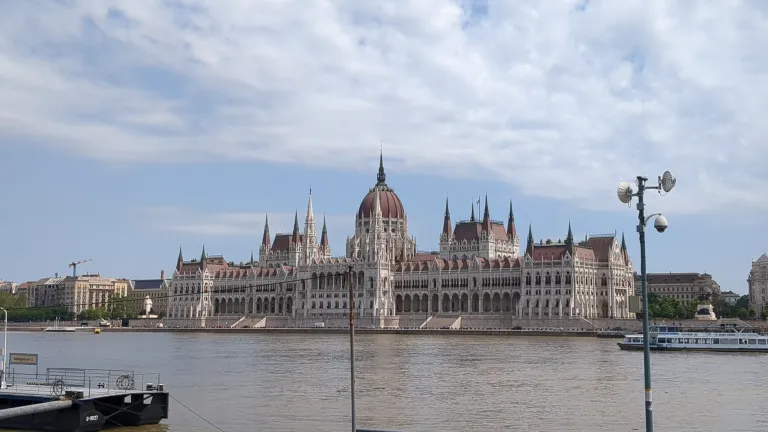 Budapest Semi-Private Day Trip from Vienna