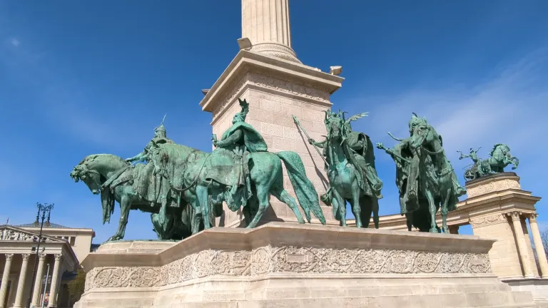 Budapest Semi-Private Day Trip from Vienna